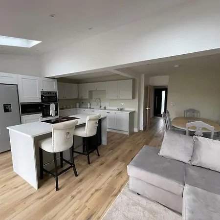 Newly Renovated 3 Bed Property - Countryside Views Dunstall Exterior photo