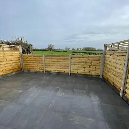 Newly Renovated 3 Bed Property - Countryside Views Dunstall Exterior photo