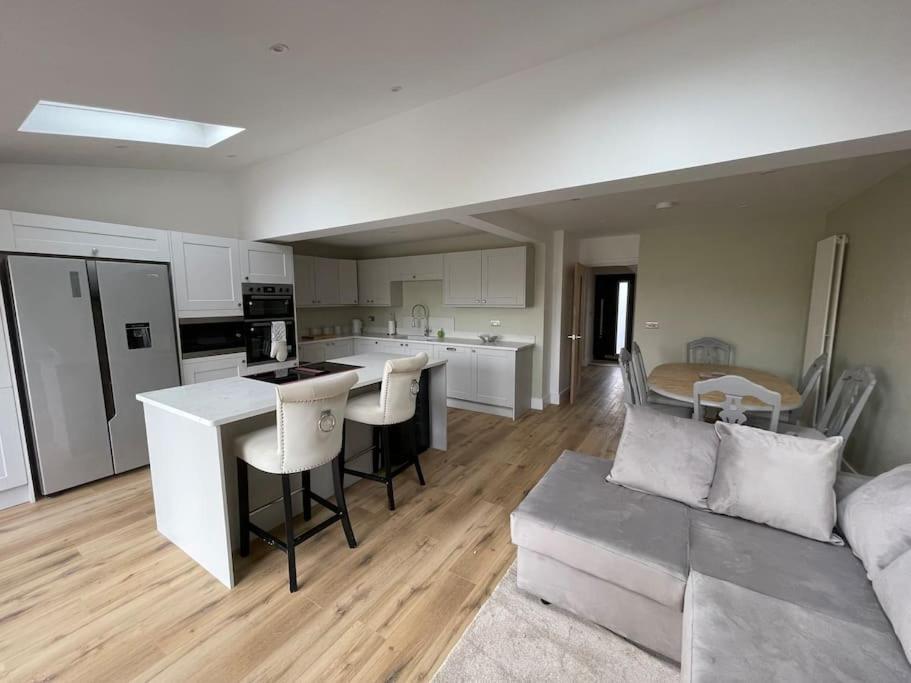 Newly Renovated 3 Bed - Countryside Views Dunstall