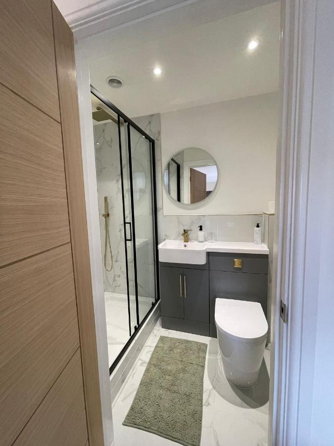 Newly Renovated 3 Bed - Countryside Views Holiday home *
