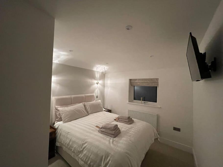 Holiday home Newly Renovated 3 Bed - Countryside Views *